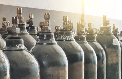 Unterweisung und Umgang mit Gasen - Gefahrstoffrecht in Gasflaschencontainern