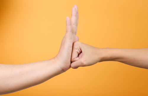 Workshop: Gewaltprävention im Amt - Sicher handeln in herausfordernden Situationen